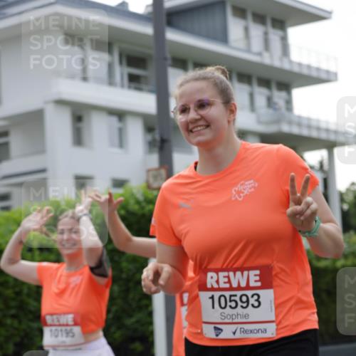 15.06.2025 - REWE Women's Run Jannik Wohlers http://msf.ph/oto/7948810 15.06.2025 08:31:15 Laufen 10195, 10593 meine-sportfotos.de