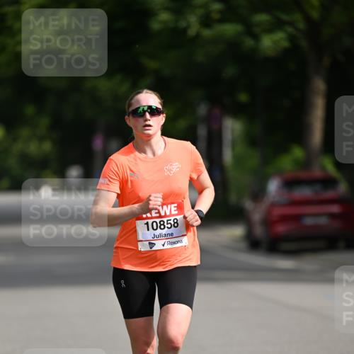 15.06.2025 - REWE Women's Run Dr. Thomas Lammeyer http://msf.ph/oto/7948820 15.06.2025 09:31:57 Laufen 10858 meine-sportfotos.de