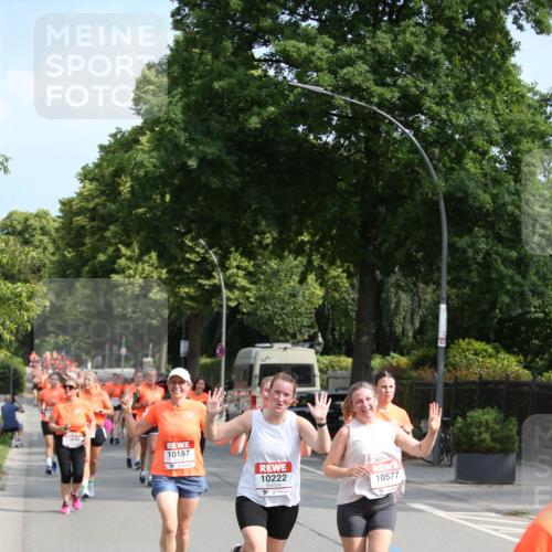 15.06.2025 - REWE Women's Run Jannik Wohlers http://msf.ph/oto/7948832 15.06.2025 09:47:31 Laufen 10187, 10222, 10577 meine-sportfotos.de