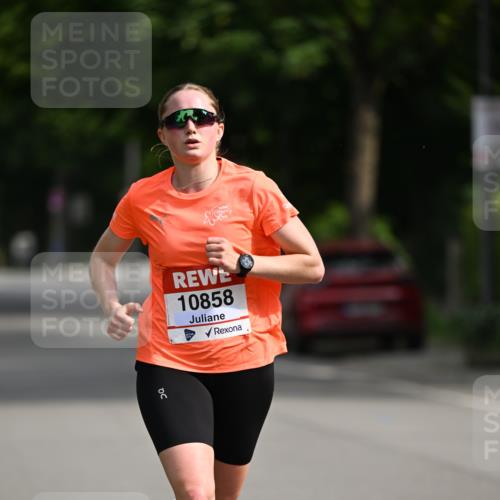 15.06.2025 - REWE Women's Run Dr. Thomas Lammeyer http://msf.ph/oto/7948834 15.06.2025 09:31:57 Laufen 10858 meine-sportfotos.de