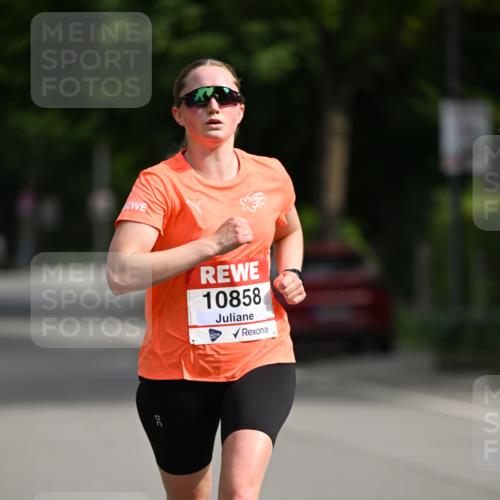 15.06.2025 - REWE Women's Run Dr. Thomas Lammeyer http://msf.ph/oto/7948842 15.06.2025 09:31:57 Laufen 10858 meine-sportfotos.de
