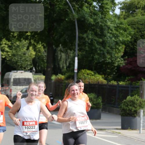 15.06.2025 - REWE Women's Run Jannik Wohlers http://msf.ph/oto/7948845 15.06.2025 09:47:32 Laufen 10222, 10577 meine-sportfotos.de