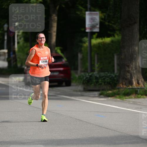 15.06.2025 - REWE Women's Run Dr. Thomas Lammeyer http://msf.ph/oto/7948849 15.06.2025 09:32:37 Laufen 10686 meine-sportfotos.de