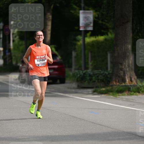 15.06.2025 - REWE Women's Run Dr. Thomas Lammeyer http://msf.ph/oto/7948854 15.06.2025 09:32:37 Laufen 10686 meine-sportfotos.de