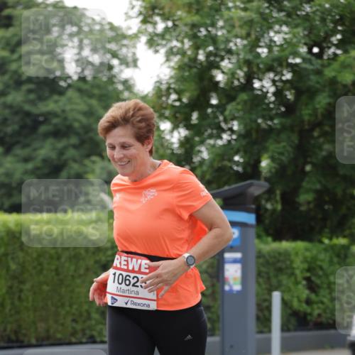 15.06.2025 - REWE Women's Run Jannik Wohlers http://msf.ph/oto/7948869 15.06.2025 08:31:18 Laufen 10623 meine-sportfotos.de