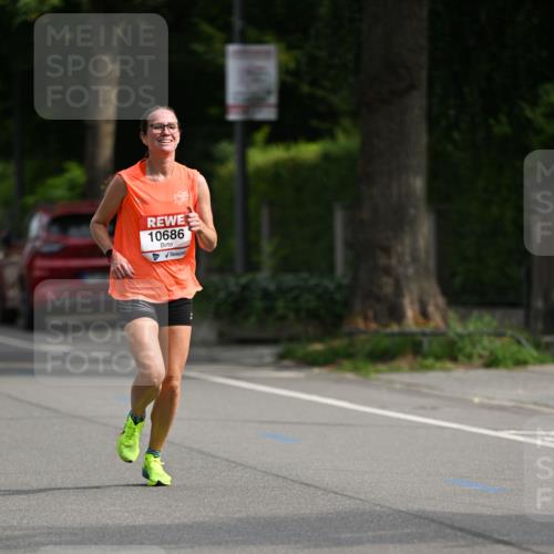 15.06.2025 - REWE Women's Run Dr. Thomas Lammeyer http://msf.ph/oto/7948871 15.06.2025 09:32:38 Laufen 10686 meine-sportfotos.de