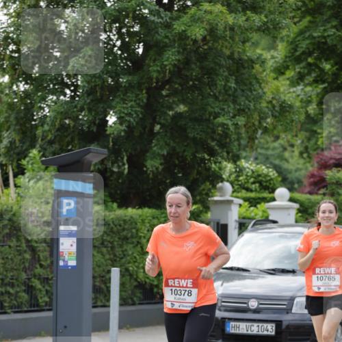 15.06.2025 - REWE Women's Run Jannik Wohlers http://msf.ph/oto/7948878 15.06.2025 08:31:21 Laufen 10378, 1043, 10765 meine-sportfotos.de