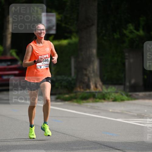15.06.2025 - REWE Women's Run Dr. Thomas Lammeyer http://msf.ph/oto/7948884 15.06.2025 09:32:38 Laufen 686 meine-sportfotos.de
