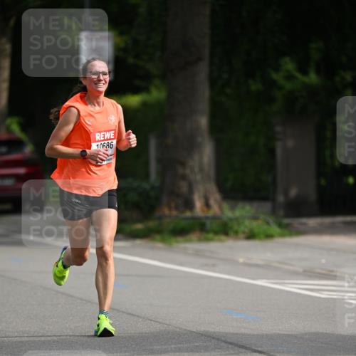 15.06.2025 - REWE Women's Run Dr. Thomas Lammeyer http://msf.ph/oto/7948887 15.06.2025 09:32:38 Laufen 10686 meine-sportfotos.de