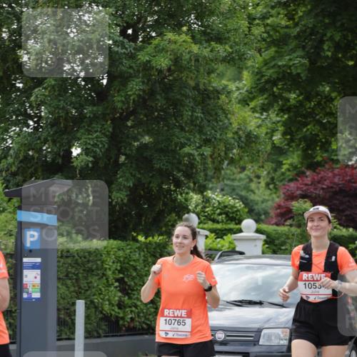 15.06.2025 - REWE Women's Run Jannik Wohlers http://msf.ph/oto/7948905 15.06.2025 08:31:22 Laufen 10765, 1043, 1055 meine-sportfotos.de