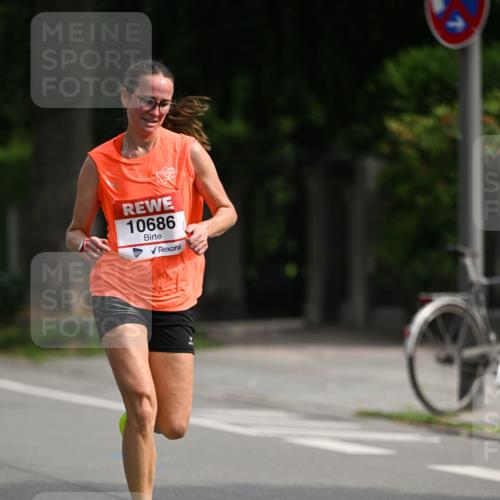 15.06.2025 - REWE Women's Run Dr. Thomas Lammeyer http://msf.ph/oto/7948909 15.06.2025 09:32:39 Laufen 10686 meine-sportfotos.de