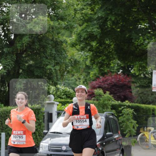15.06.2025 - REWE Women's Run Jannik Wohlers http://msf.ph/oto/7948919 15.06.2025 08:31:23 Laufen 10765, 1043, 10554 meine-sportfotos.de