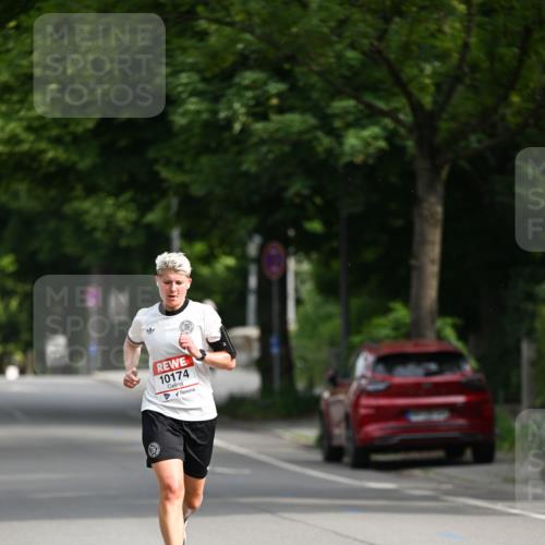 15.06.2025 - REWE Women's Run Dr. Thomas Lammeyer http://msf.ph/oto/7948929 15.06.2025 09:33:04 Laufen 10174 meine-sportfotos.de