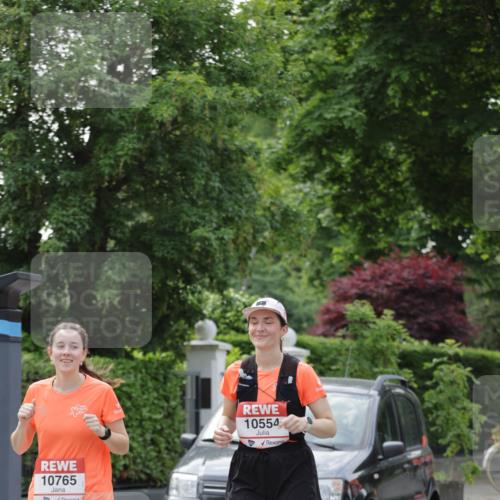 15.06.2025 - REWE Women's Run Jannik Wohlers http://msf.ph/oto/7948935 15.06.2025 08:31:23 Laufen 10765, 10554 meine-sportfotos.de