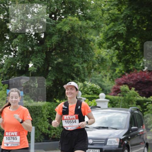15.06.2025 - REWE Women's Run Jannik Wohlers http://msf.ph/oto/7948956 15.06.2025 08:31:23 Laufen 10765, 10554, 1043 meine-sportfotos.de