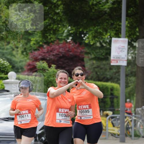 15.06.2025 - REWE Women's Run Jannik Wohlers http://msf.ph/oto/7949003 15.06.2025 08:31:25 Laufen 043, 10595, 10333, 10611 meine-sportfotos.de