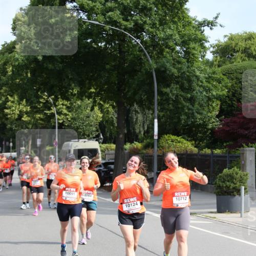 15.06.2025 - REWE Women's Run Jannik Wohlers http://msf.ph/oto/7949016 15.06.2025 09:47:43 Laufen 10091, 0284, 10712, 10124 meine-sportfotos.de