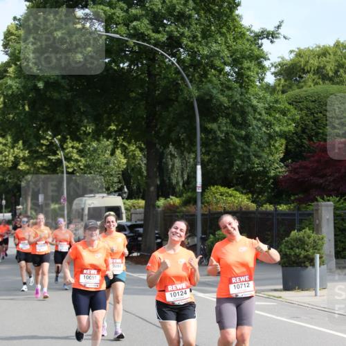 15.06.2025 - REWE Women's Run Jannik Wohlers http://msf.ph/oto/7949024 15.06.2025 09:47:43 Laufen 1061, 0284, 10091, 10124, 10712 meine-sportfotos.de