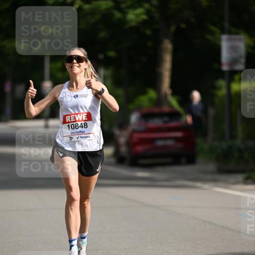 15.06.2025 - REWE Women's Run Dr. Thomas Lammeyer http://msf.ph/oto/7949043 15.06.2025 09:33:51 Laufen 10848 meine-sportfotos.de