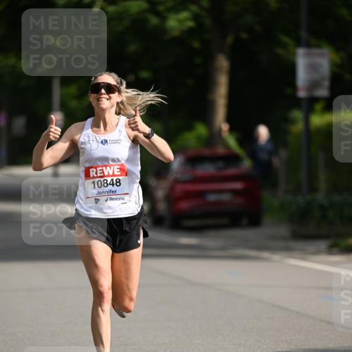 15.06.2025 - REWE Women's Run Dr. Thomas Lammeyer http://msf.ph/oto/7949049 15.06.2025 09:33:51 Laufen 10848 meine-sportfotos.de