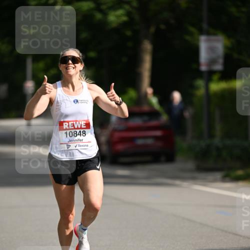15.06.2025 - REWE Women's Run Dr. Thomas Lammeyer http://msf.ph/oto/7949052 15.06.2025 09:33:51 Laufen 10848 meine-sportfotos.de