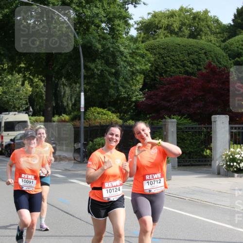 15.06.2025 - REWE Women's Run Jannik Wohlers http://msf.ph/oto/7949056 15.06.2025 09:47:44 Laufen 10091, 10712, 10124 meine-sportfotos.de