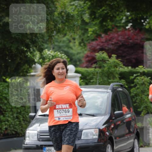 15.06.2025 - REWE Women's Run Jannik Wohlers http://msf.ph/oto/7949095 15.06.2025 08:31:31 Laufen 10769 meine-sportfotos.de