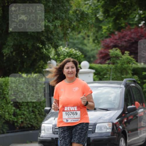 15.06.2025 - REWE Women's Run Jannik Wohlers http://msf.ph/oto/7949102 15.06.2025 08:31:31 Laufen 10769 meine-sportfotos.de