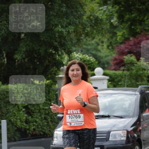 15.06.2025 - REWE Women's Run Jannik Wohlers http://msf.ph/oto/7949106 15.06.2025 08:31:32 Laufen 10769, 43 meine-sportfotos.de