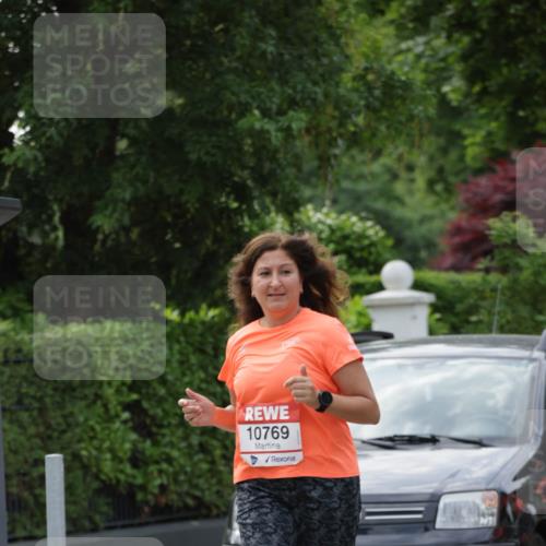 15.06.2025 - REWE Women's Run Jannik Wohlers http://msf.ph/oto/7949112 15.06.2025 08:31:32 Laufen 10769, 1043 meine-sportfotos.de