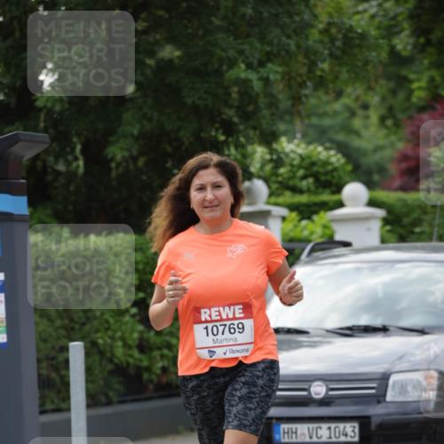 15.06.2025 - REWE Women's Run Jannik Wohlers http://msf.ph/oto/7949122 15.06.2025 08:31:32 Laufen 10769, 1043 meine-sportfotos.de