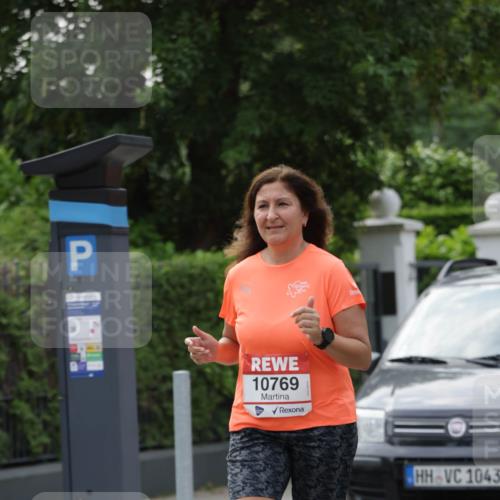 15.06.2025 - REWE Women's Run Jannik Wohlers http://msf.ph/oto/7949137 15.06.2025 08:31:32 Laufen 10769, 1043 meine-sportfotos.de