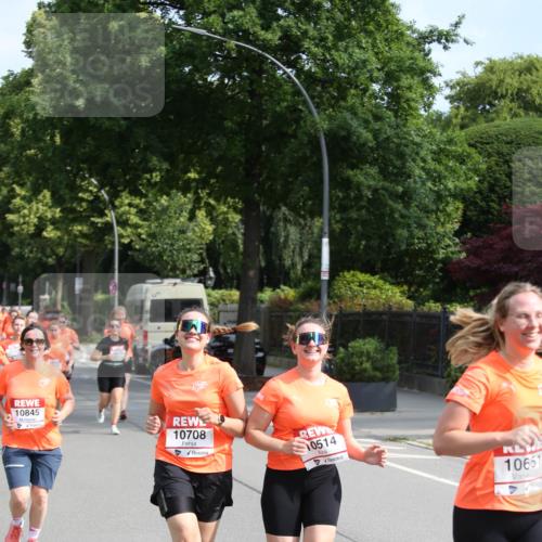15.06.2025 - REWE Women's Run Jannik Wohlers http://msf.ph/oto/7949157 15.06.2025 09:47:49 Laufen 10845, 10708, 0514, 10651 meine-sportfotos.de