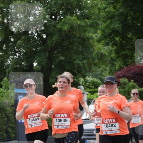 15.06.2025 - REWE Women's Run Jannik Wohlers http://msf.ph/oto/7949197 15.06.2025 08:31:36 Laufen 10689, 10639, 1060, 10482, 10032 meine-sportfotos.de