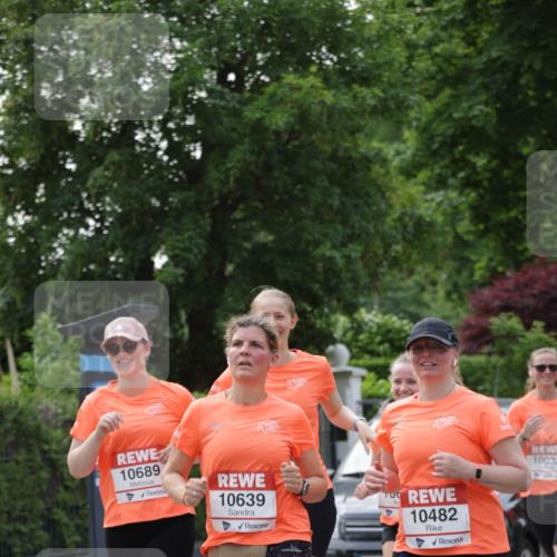 15.06.2025 - REWE Women's Run Jannik Wohlers http://msf.ph/oto/7949199 15.06.2025 08:31:36 Laufen 10689, 10639, 10482, 10032 meine-sportfotos.de