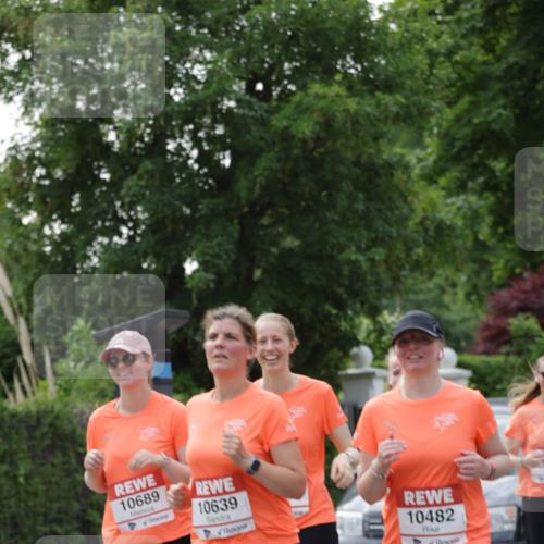15.06.2025 - REWE Women's Run Jannik Wohlers http://msf.ph/oto/7949208 15.06.2025 08:31:36 Laufen 10689, 10639, 10482 meine-sportfotos.de