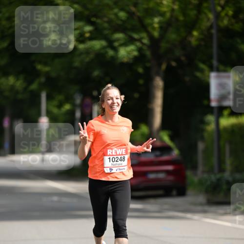 15.06.2025 - REWE Women's Run Dr. Thomas Lammeyer http://msf.ph/oto/7949209 15.06.2025 09:34:08 Laufen 10248 meine-sportfotos.de