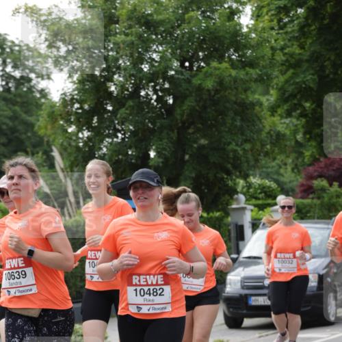 15.06.2025 - REWE Women's Run Jannik Wohlers http://msf.ph/oto/7949223 15.06.2025 08:31:37 Laufen 10639, 104, 10482, 00, 10032 meine-sportfotos.de