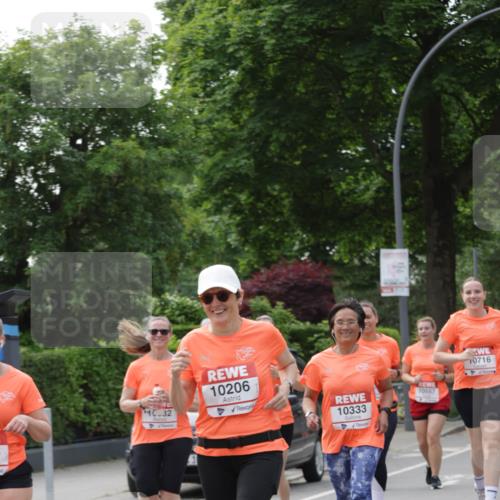 15.06.2025 - REWE Women's Run Jannik Wohlers http://msf.ph/oto/7949238 15.06.2025 08:31:38 Laufen 40, 32, 10206, 10333, 10557, 0716 meine-sportfotos.de