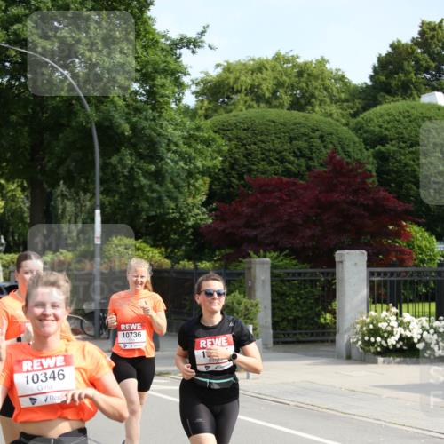 15.06.2025 - REWE Women's Run Jannik Wohlers http://msf.ph/oto/7949255 15.06.2025 09:47:54 Laufen 10736, 10346 meine-sportfotos.de