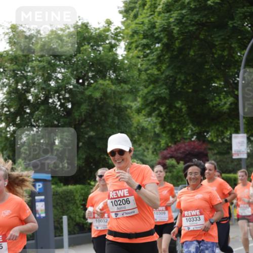 15.06.2025 - REWE Women's Run Jannik Wohlers http://msf.ph/oto/7949257 15.06.2025 08:31:38 Laufen 10032, 10206, 10309, 10333 meine-sportfotos.de