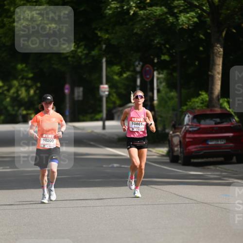 15.06.2025 - REWE Women's Run Dr. Thomas Lammeyer http://msf.ph/oto/7949261 15.06.2025 09:34:17 Laufen 10861, 10200 meine-sportfotos.de