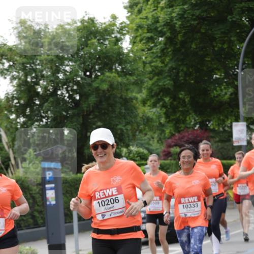 15.06.2025 - REWE Women's Run Jannik Wohlers http://msf.ph/oto/7949266 15.06.2025 08:31:39 Laufen 10206, 0309, 10333, 50, 10637 meine-sportfotos.de