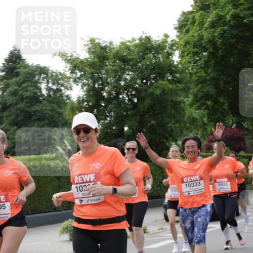 15.06.2025 - REWE Women's Run Jannik Wohlers http://msf.ph/oto/7949290 15.06.2025 08:31:39 Laufen 05, 1022, 1030, 10333, 10850 meine-sportfotos.de