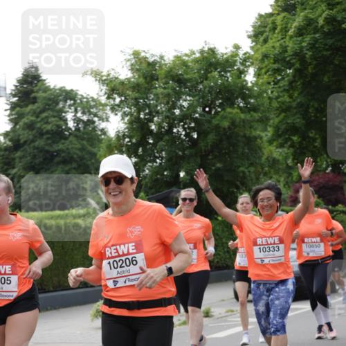 15.06.2025 - REWE Women's Run Jannik Wohlers http://msf.ph/oto/7949292 15.06.2025 08:31:39 Laufen 10333, 10850, 103, 05, 10206 meine-sportfotos.de