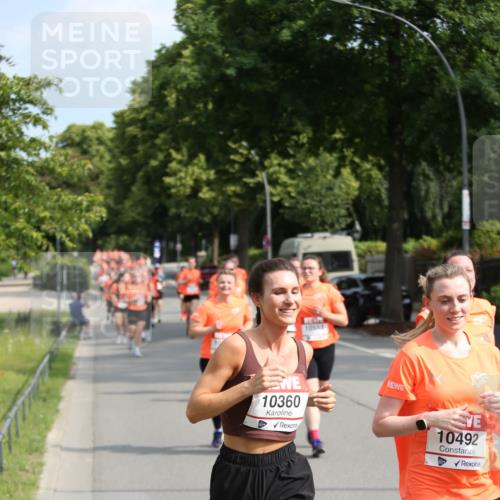 15.06.2025 - REWE Women's Run Jannik Wohlers http://msf.ph/oto/7949322 15.06.2025 09:47:57 Laufen 10360, 10492 meine-sportfotos.de