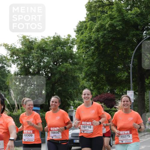 15.06.2025 - REWE Women's Run Jannik Wohlers http://msf.ph/oto/7949333 15.06.2025 08:31:41 Laufen 10309, 10850, 10716, 57, 10275 meine-sportfotos.de