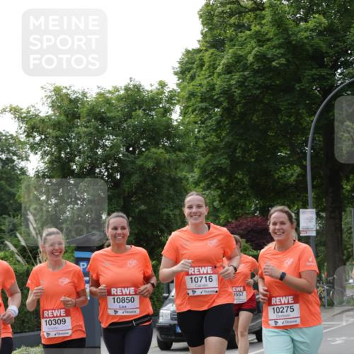 15.06.2025 - REWE Women's Run Jannik Wohlers http://msf.ph/oto/7949341 15.06.2025 08:31:41 Laufen 10309, 10850, 10716, 0557, 10275 meine-sportfotos.de