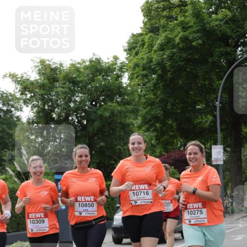 15.06.2025 - REWE Women's Run Jannik Wohlers http://msf.ph/oto/7949343 15.06.2025 08:31:41 Laufen 10716, 10850, 557, 10309, 10275 meine-sportfotos.de