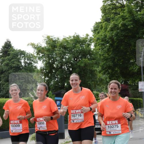 15.06.2025 - REWE Women's Run Jannik Wohlers http://msf.ph/oto/7949350 15.06.2025 08:31:41 Laufen 10309, 10850, 10716, 1, 10275 meine-sportfotos.de